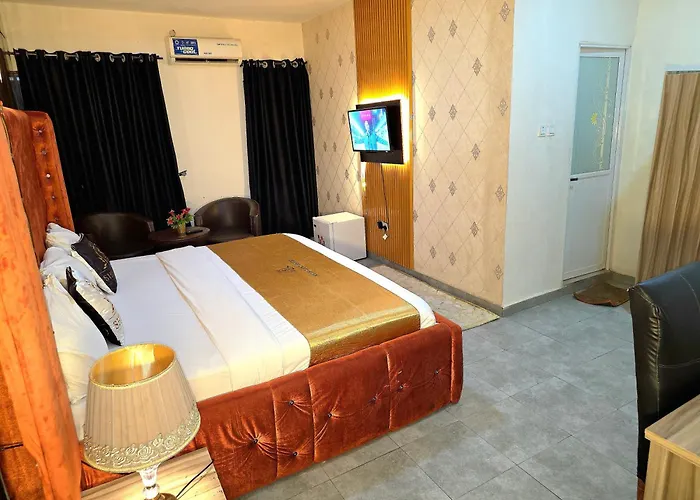 Shugaland hotel lounge&Conference