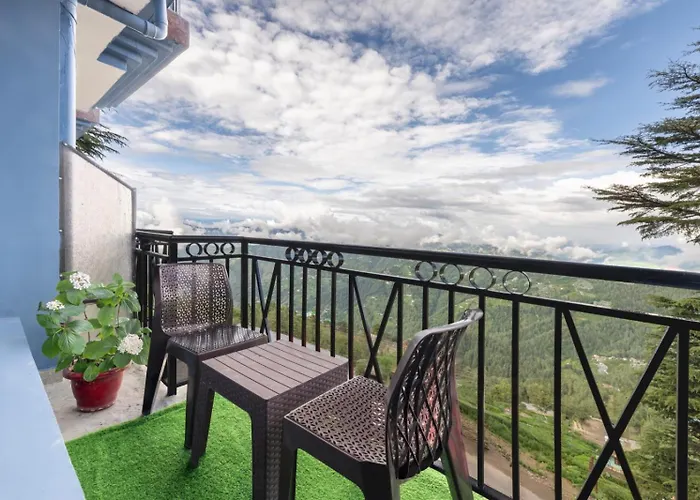 The Prakriti Retreat L Lift L Multi Cuisine Restaurant L Free Parking L By Exotic Stays