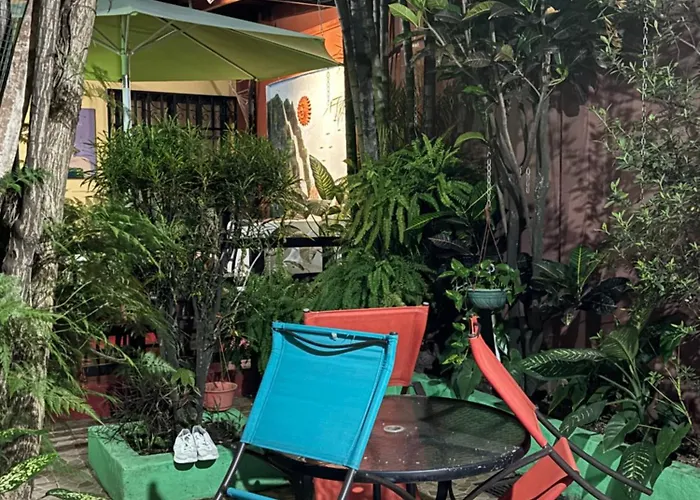 Charly'S Place