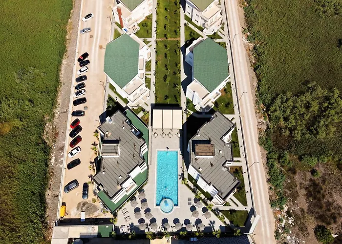Sirena Garden Resort