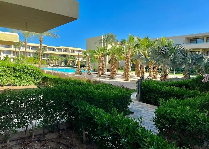 Peaks El Gouna -G Cribs One Bedroom Pool View