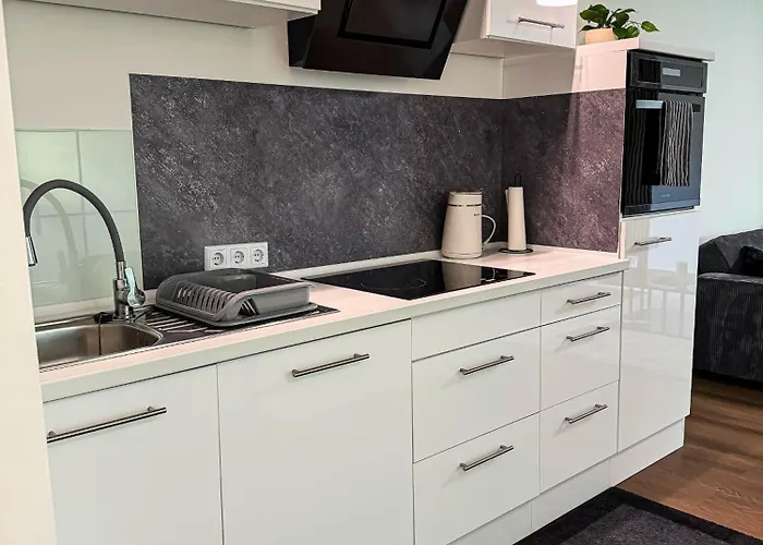 Stay-In Apartment - Ruheoase - Parkplatz - 24H Check-In