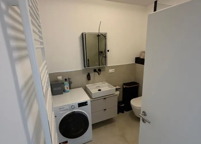 Studio Apartment Fully Furnished