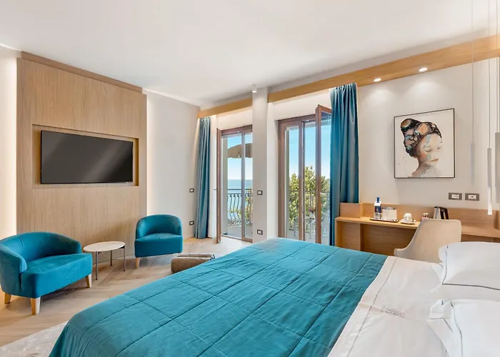 Hotel Porto Roca