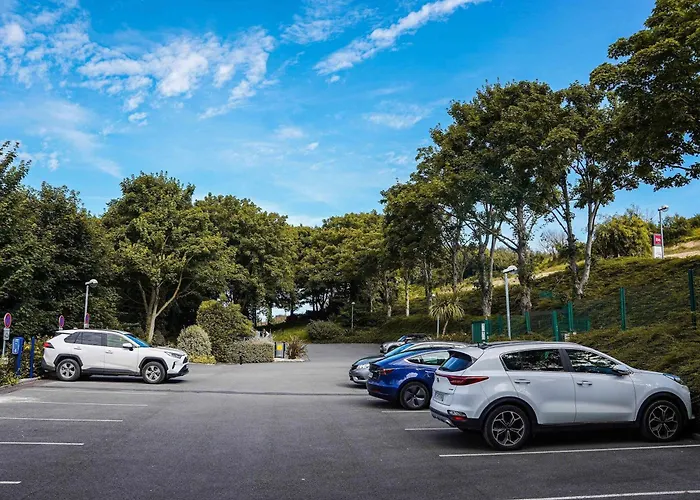 Ibis Bayeux Port En Bessin