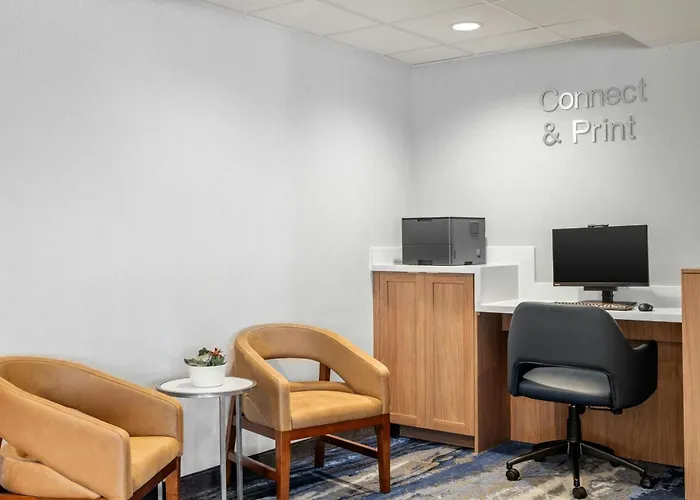 Fairfield Inn & Suites By Marriott Madison West/Middleton