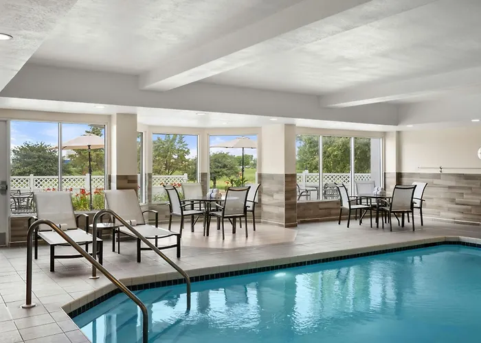 Fairfield Inn & Suites By Marriott Madison West/Middleton