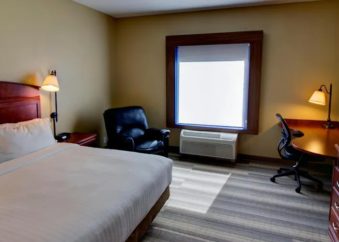 Holiday Inn Express & Suites Sioux City-South By Ihg