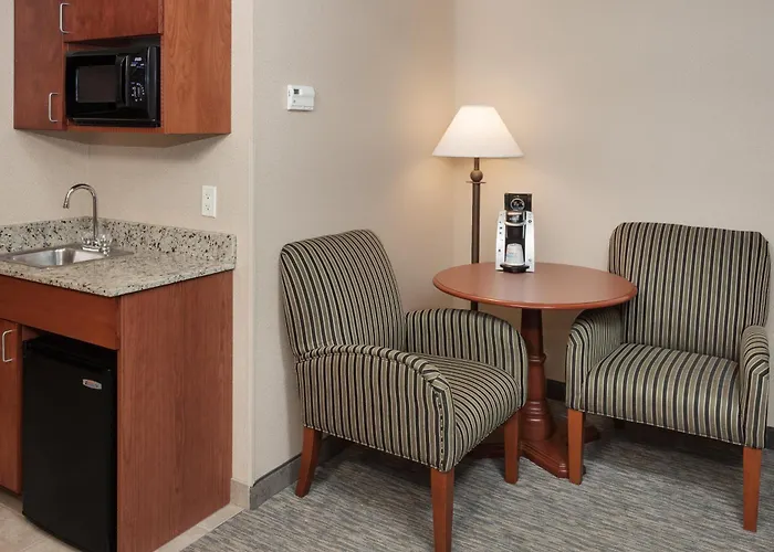 Holiday Inn Express Hotel & Suites Hampton South-Seabrook By Ihg