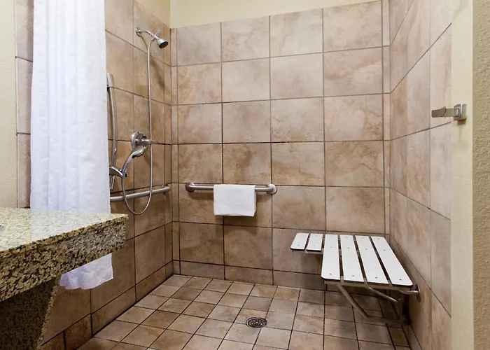 Candlewood Suites Lexington By Ihg