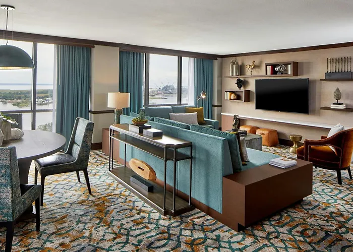 Renaissance Mobile Riverview Plaza Hotel