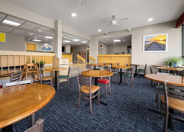 Days Inn By Wyndham Norfolk Airport