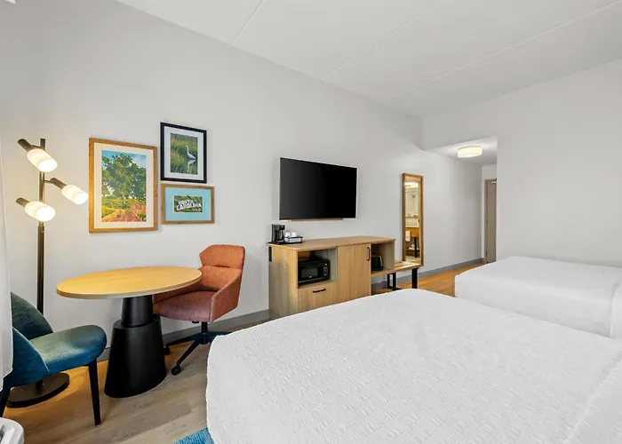 Hampton Inn And Suites Swansboro Near Camp Lejeune