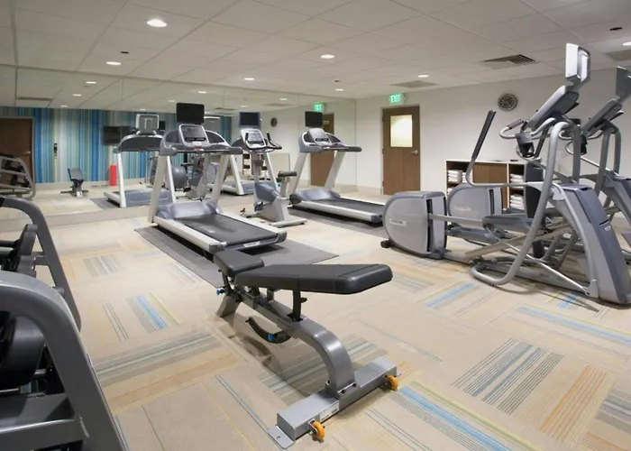 Holiday Inn Express Hotel & Suites Maryville By Ihg