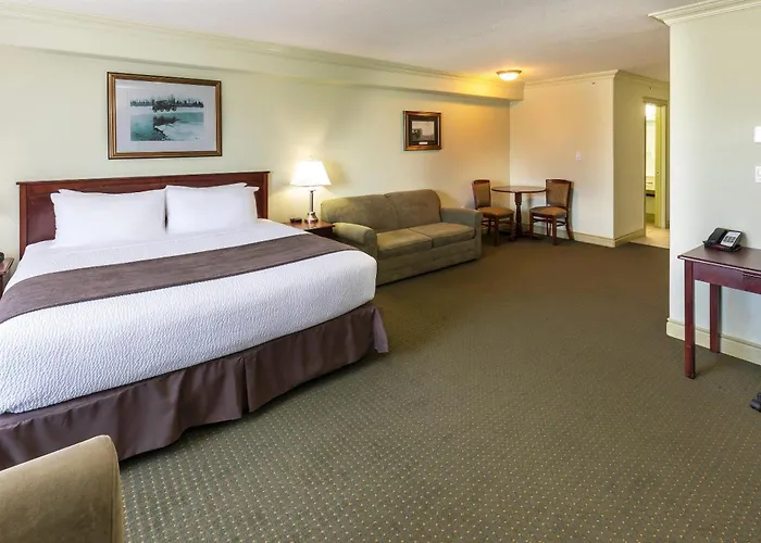 Quality Inn & Suites Whitecourt