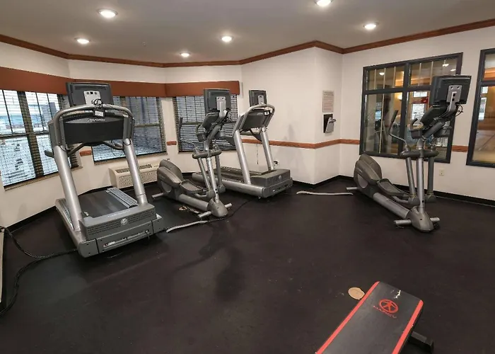 Country Inn & Suites By Radisson, Grand Forks, Nd