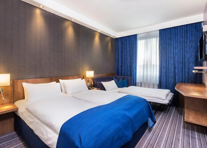 Holiday Inn Express Friedrichshafen, an IHG Hotel