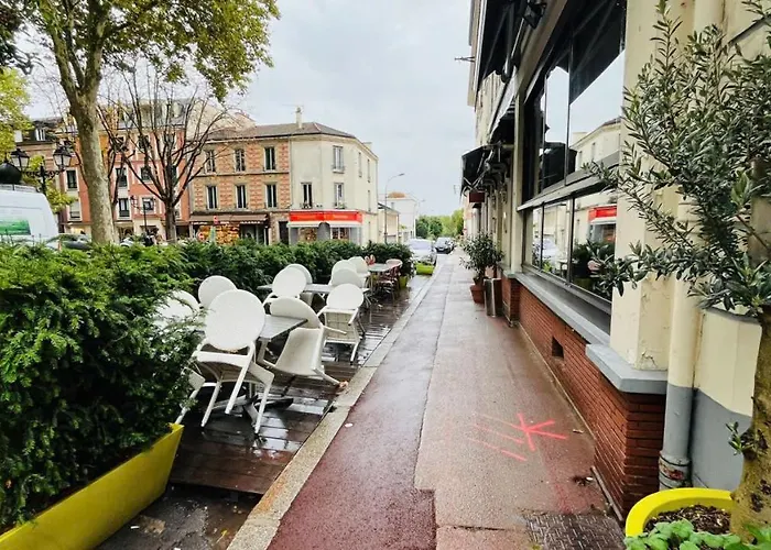 Hotel Paris Vesinet -Ex Auberge Des 3 Marches