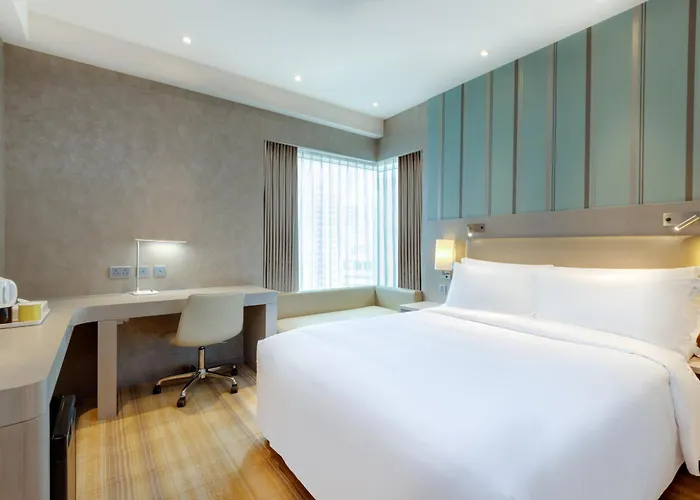 Holiday Inn Express Hong Kong Mongkok By Ihg