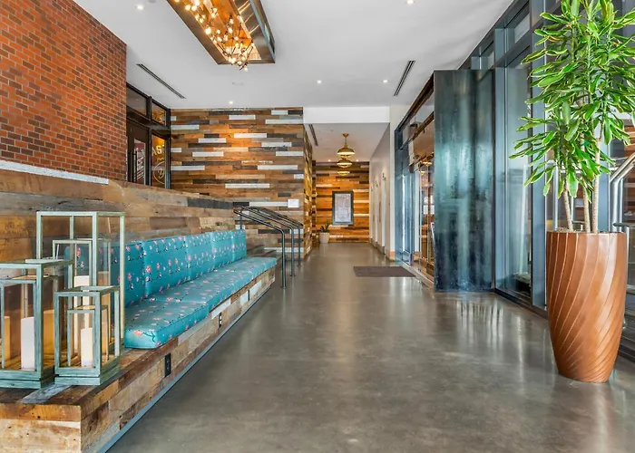 Cambria Hotel Nashville Downtown