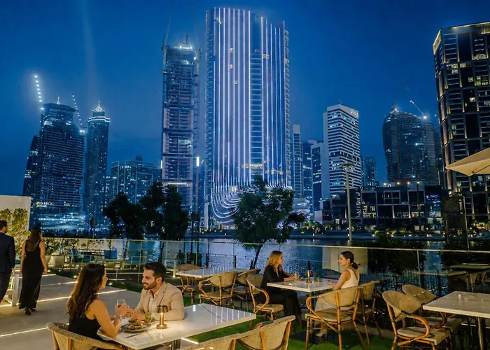 Canal Central Hotel Business Bay