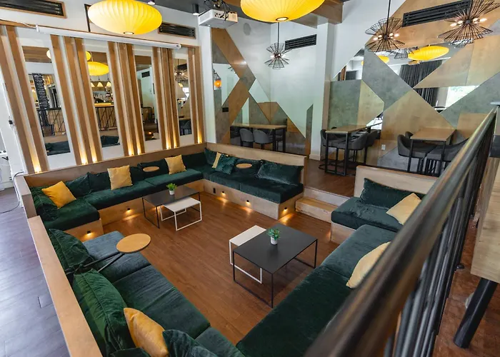 Ax Hotel