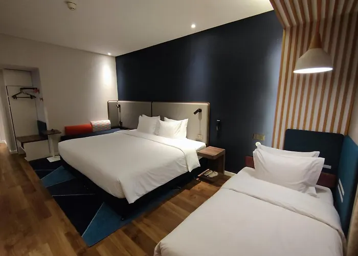 Holiday Inn Express Yinchuan Downtown By Ihg