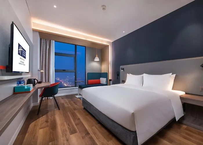 Holiday Inn Express Kaifeng City Center By Ihg