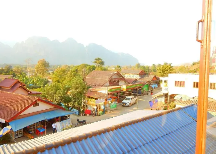 Vang Vieng Camellia Hotel