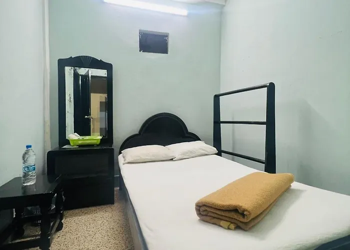 Hotel Hoque Tower International