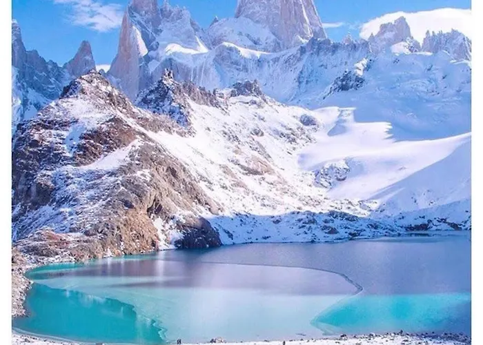 Hotel Lago Del Desierto