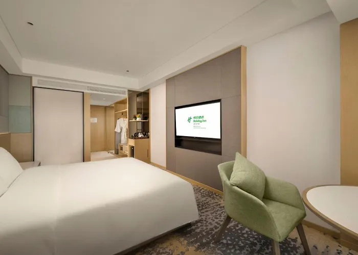 Holiday Inn Qinhuangdao Haigang