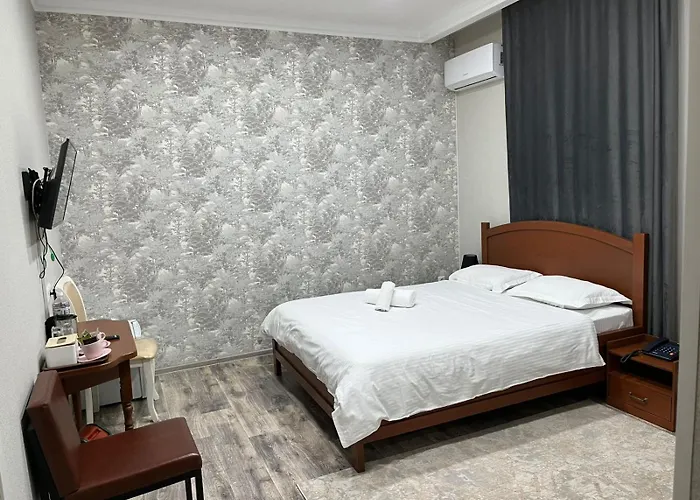 Hotel Continent Halal