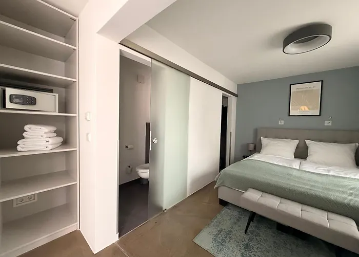 Rotmain Apartments
