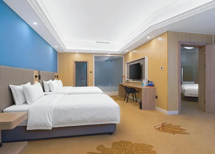 Holiday Inn Express Chengdu Tianfu Square By Ihg