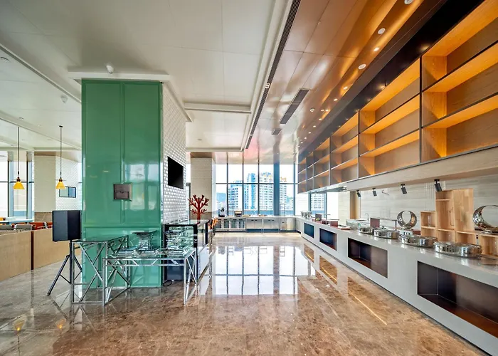 Holiday Inn Zhuhai City Center By Ihg