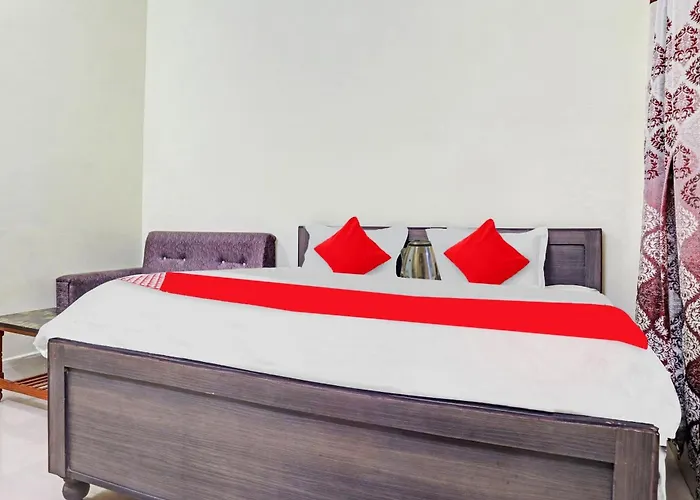 Hotel O Samridhi