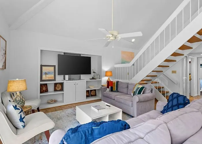 735 Spinnaker Beach House