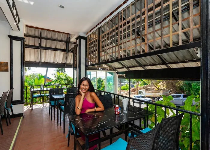 Oceanview Bungalows By Eat, Karon Beach