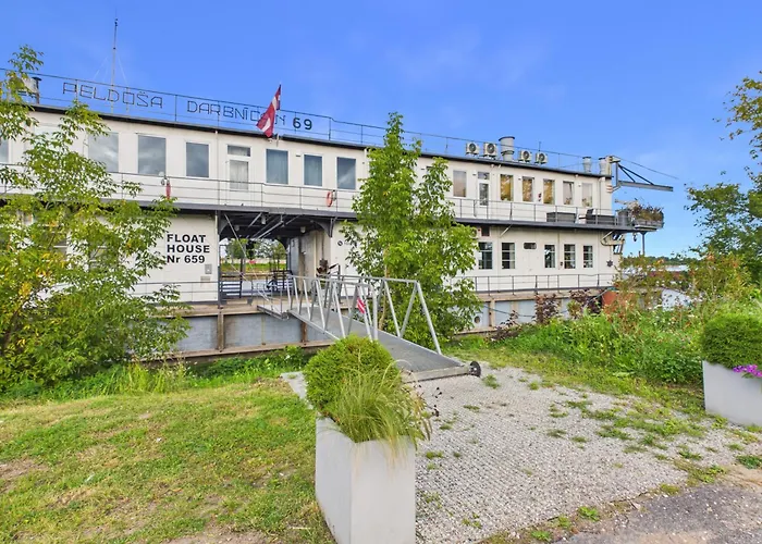 Float House Nr 659