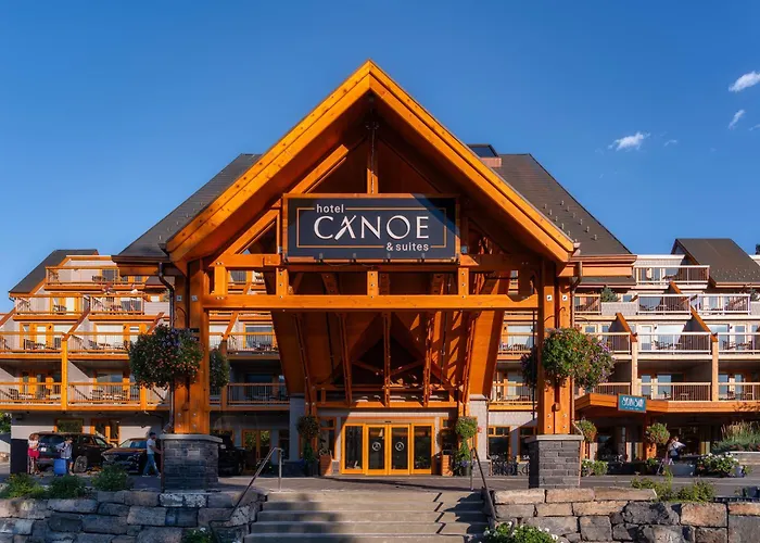 Hotel Canoe And Suites