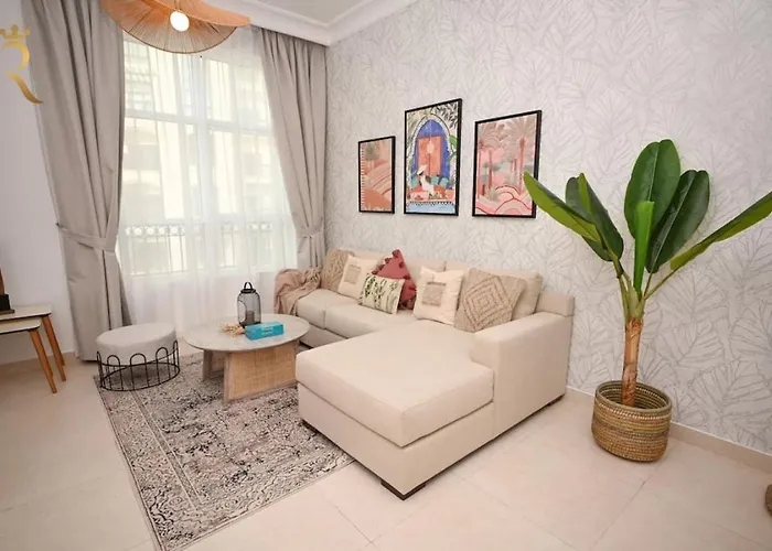 1Br Yas Island - Modern Stay With Pool & Gym