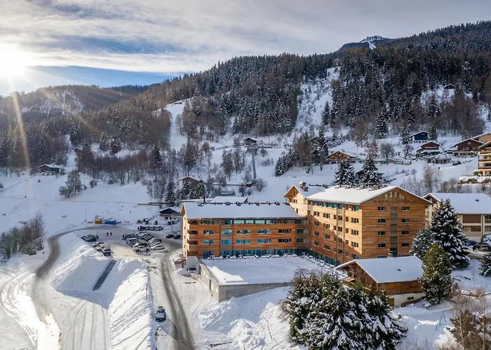 Swisspeak Resorts By Pierre & Vacances Premium Vercorin