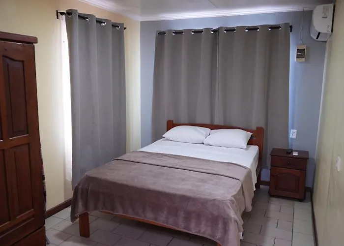 Hanna'S Apartment Paramaribo