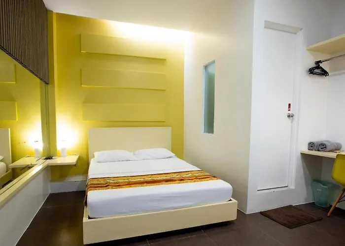 Hotel Monde