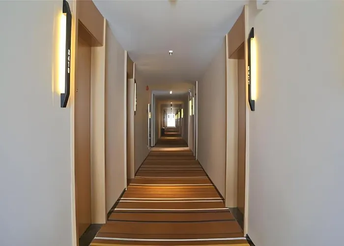 City Comfort Inn Zhenjiang Jurong Shimao