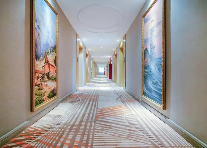 Vienna Hotel Shaanxi Xianyang Huitong China Square