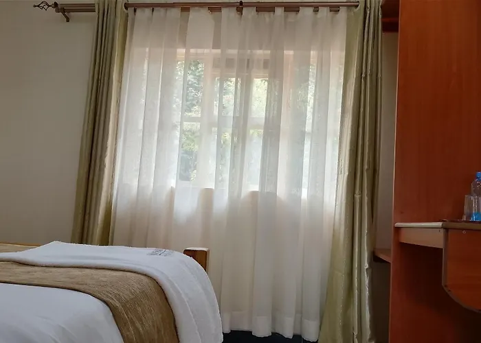 Mayas Suites