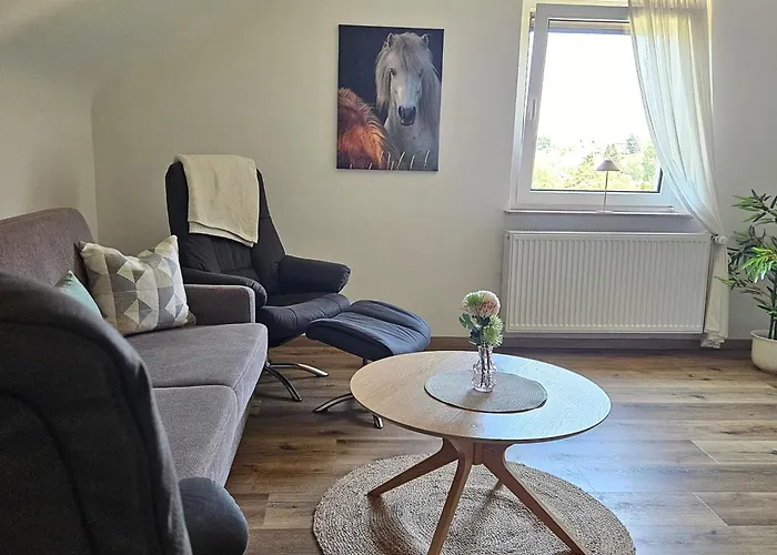 Ferienwohnung Schwarzhof- Hahnekräh am Bostalsee- ruhig am Waldrand, Hunde willkommen