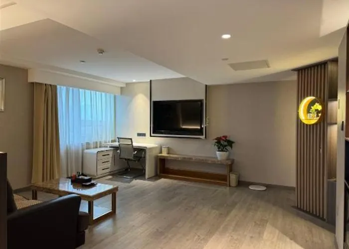 Jinan Yuquan Simpson Hotel